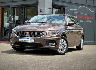 Fiat Tipo Lounge AHK|NAVI|TEMP|8-FACH ALU Used vehicle for sale | First registration 05/2017 | Price 11.990 €