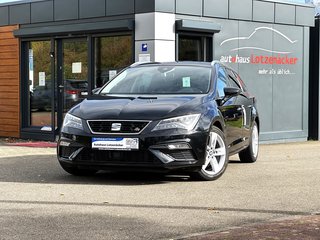 Seat Leon ST 2.0 TDI FR DSG|NAV|DCC|ACC|LED|SHZ|KAM Used vehicle for sale | First registration 12/2018 | Price 15.990 €