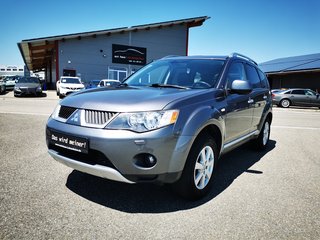 Mitsubishi Outlander 2.2 DI-D Instyle 7-SITZ|LEDER|NAVI|AHK|SHZ|TEMP|KAMERA Gebrauchtwagen Kaufen | EZ 06/2009 | Preis 4.990 €