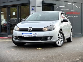 Volkswagen Golf VI 1,6 TDI Style Used vehicle for sale | First registration 11/2011 | Price 7.990 €