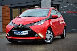 Toyota Aygo Multi Mode Edition S x-play -S Used vehicle for sale | First registration 04/2017 | Price 10.500 €
