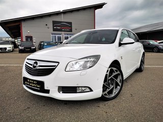 Opel Insignia A Sports Tourer OPC|LEDER|BI-XEN|NAV|TEMP Gebrauchtwagen Kaufen | EZ 01/2013 | Preis 9.990 €