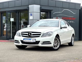 Mercedes-Benz C 180 CGI BlueEfficiency HU + Service NEU Used vehicle for sale | First registration 01/2012 | Price 12.990 €