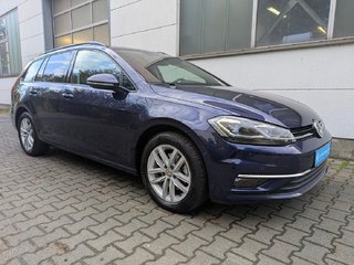Volkswagen Golf VII Variant 1.6 TDI DSG *Navi,AHK,Kamera* - bilder 2
