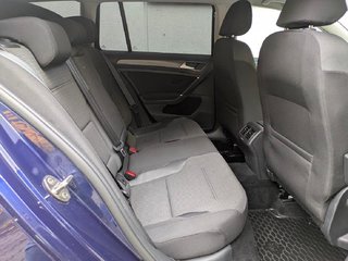 Volkswagen Golf VII Variant 1.6 TDI DSG *Navi,AHK,Kamera* - bilder 7