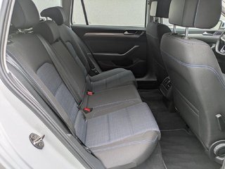 Volkswagen Passat Variant 1.4 TSI Hybrid GTE *Matrix,Navi* - bilder 7