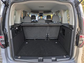 Volkswagen Caddy 1.5 TSI DSG *LED,Keyless,Winter* - bilder 8