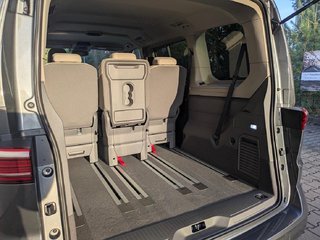 Volkswagen T7 Multivan 2.0 TDI DSG *NaviPro,AHK,Family* - bilder 8