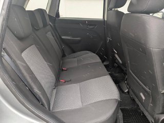 Suzuki Vitara 1.6 Club 4x4 *Klima,Allwetter* - foto 7