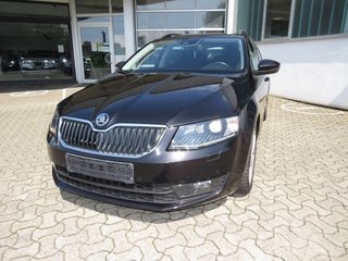 Skoda Octavia Combi Gebrauchtwagen Kaufen