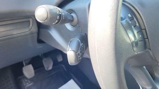 Peugeot 208 Active - bilder 9