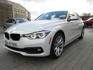 BMW 320 Demonstrator for sale