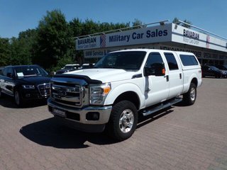Ford TRUCK F250 Super Duty-V8 Crew Cab XLT 4WD Used vehicle for sale