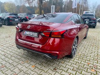 2020 Nissan Altima Sedan 4D SR - photo 4