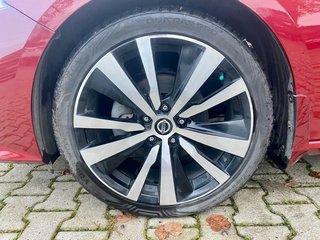 2020 Nissan Altima Sedan 4D SR - photo 9