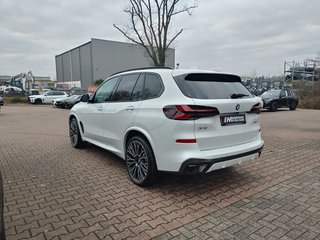 2026 BMW X5 xDrive40i - photo 3