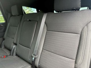 2023 GMC Yukon SLE - photo 8