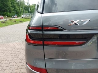 2026 BMW X7 xDrive40i - photo 1