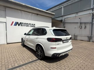 2026 BMW X5 xDrive40i - photo 5
