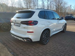 2026 BMW X5 xDrive40i - photo 2