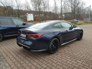 2026 BMW M4 Competition xDrive Coupe - photo 2