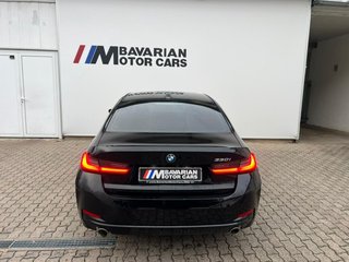 2023 BMW 330i Sedan - photo 1