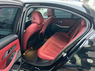 2023 BMW 330i Sedan - photo 8