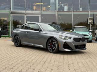 2025 BMW M240i xDrive Coupe - photo 3