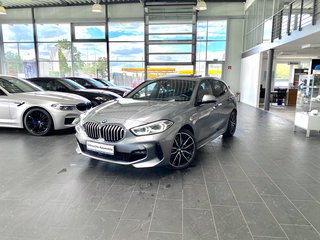 BMW 120 Year-old for sale