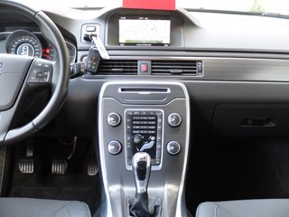Volvo V70 Kombi 2.0 D2 Kinetic Navi AHK - фото 13