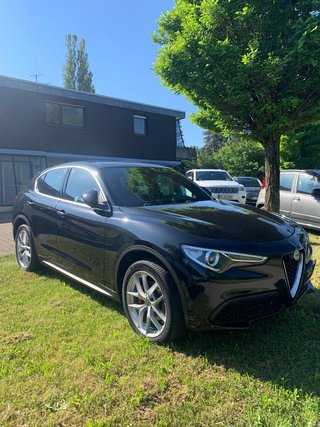 Alfa Romeo Stelvio Gebrauchtwagen Kaufen