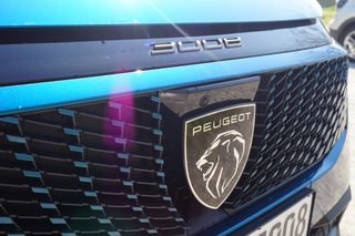 Peugeot 3008 Hybrid 136 GT Sound&Air Paket, Komfort Paket - bilder 16