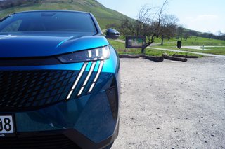 Peugeot 3008 Hybrid 136 GT Sound&Air Paket, Komfort Paket - bilder 1
