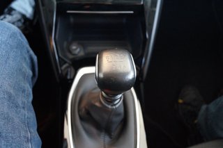 Peugeot 2008 Allure Pack Navi I Sitzheizung I Grip-Control-Paket - foto 17