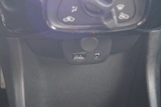 Peugeot 108 TOP Style I Kamera I Sitzheizung I Allwetter I Faltdach - bilder 14