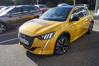 Peugeot 208 Allure mit GT-Line Paket 130EAT8 - bilder 1