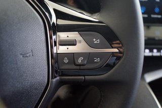 Peugeot 308 SW Hybrid 145 Allure I Komfort-Paket I Winter-Paket - bilder 23