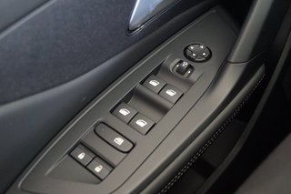 Peugeot 308 SW Hybrid 145 Allure I Komfort-Paket I Winter-Paket - bilder 24