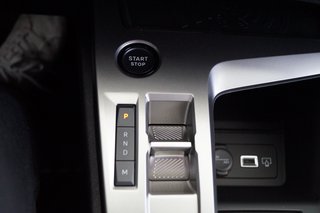 Peugeot 308 SW Hybrid 145 Allure I Komfort-Paket I Winter-Paket - bilder 29