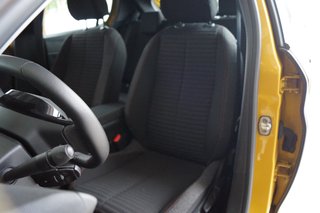 Peugeot e-208 Elektro I PDC I Navi I CarPlay/Android Auto - bilder 3
