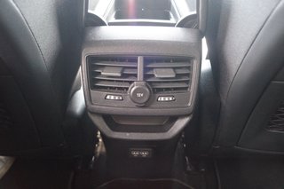 Peugeot 3008 Hybrid4 300 GT Vollleder-Paket I Navi I Sitzheizung I Massagesitze - bilder 19