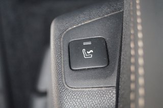 Peugeot 3008 Hybrid 225 GT I 8-Fach I AHK I elektr. Heckklappe I On-Board-Lader 7,4 kW - bilder 12