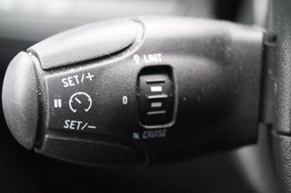 Peugeot 2008 Allure I Pano I Kamera I SHZ I Leder - foto 13