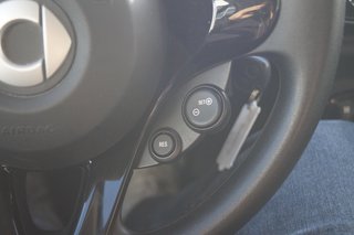 smart fortwo coupe Komfort-Paket I Cool & Audio-Paket I Allwetter - bilder 8