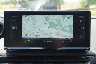 Peugeot 3008 GT I Pano I elektr. Heckklappe I 2x Kamera I Nachtsicht I Focal-Soundsystem - foto 17