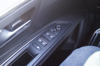 Peugeot 3008 GT I Kamera I Sitzheizung I PDC vorne. und hinten I elektr. Heckklappe I LED - foto 20