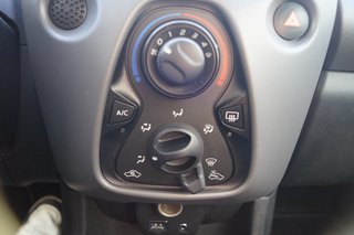 Peugeot 108 Active Klima I 1. Hand I Allwetter - bilder 9