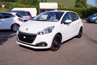 Peugeot 208 Active - bilder 1