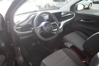 Fiat 500 e Icon I Batteriezertifikat I Elektro - bilder 9