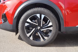 Peugeot 2008 GT I AHK I Kamera I Navi I SHZ I PDC - bilder 3